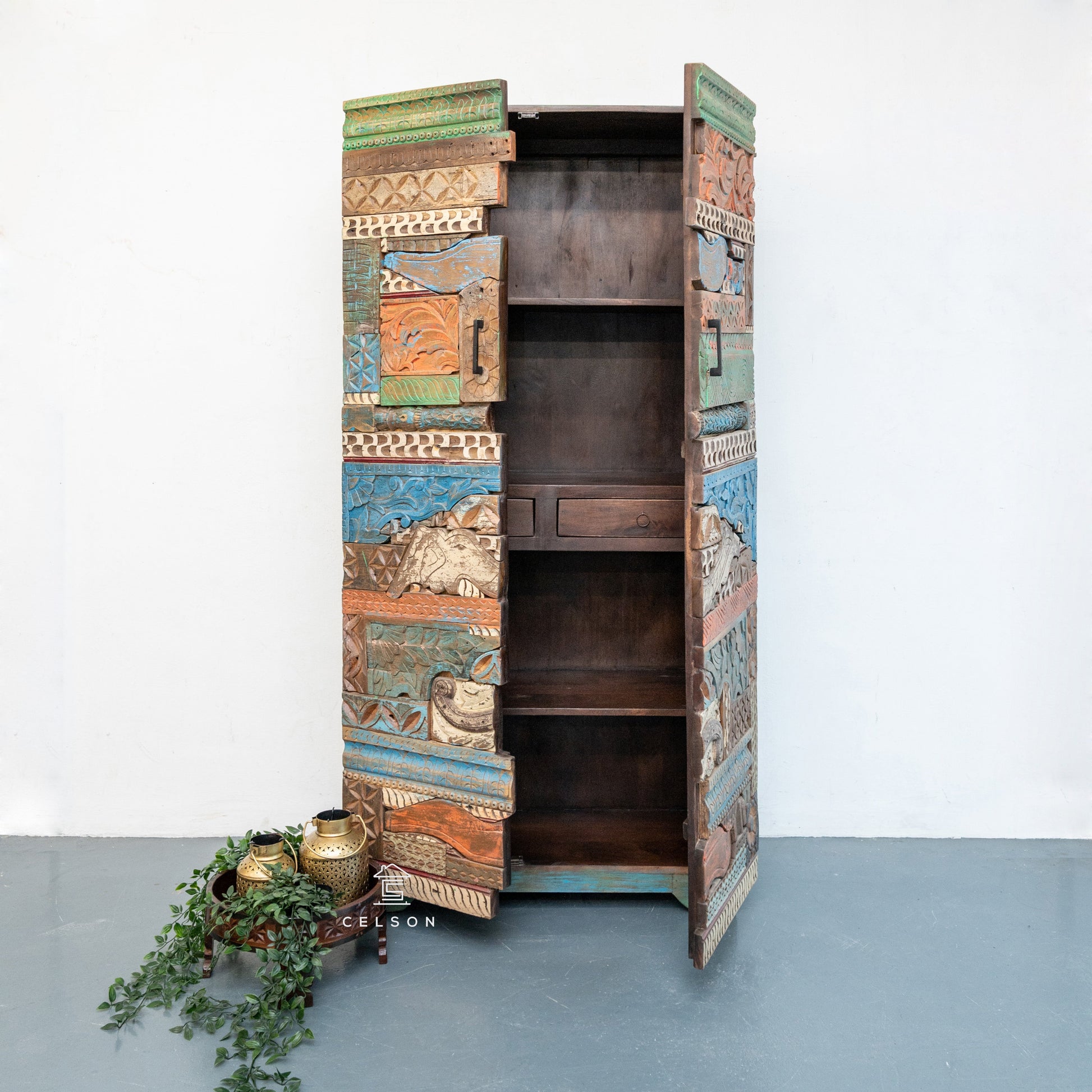 Wivan Hand Carved Almirah