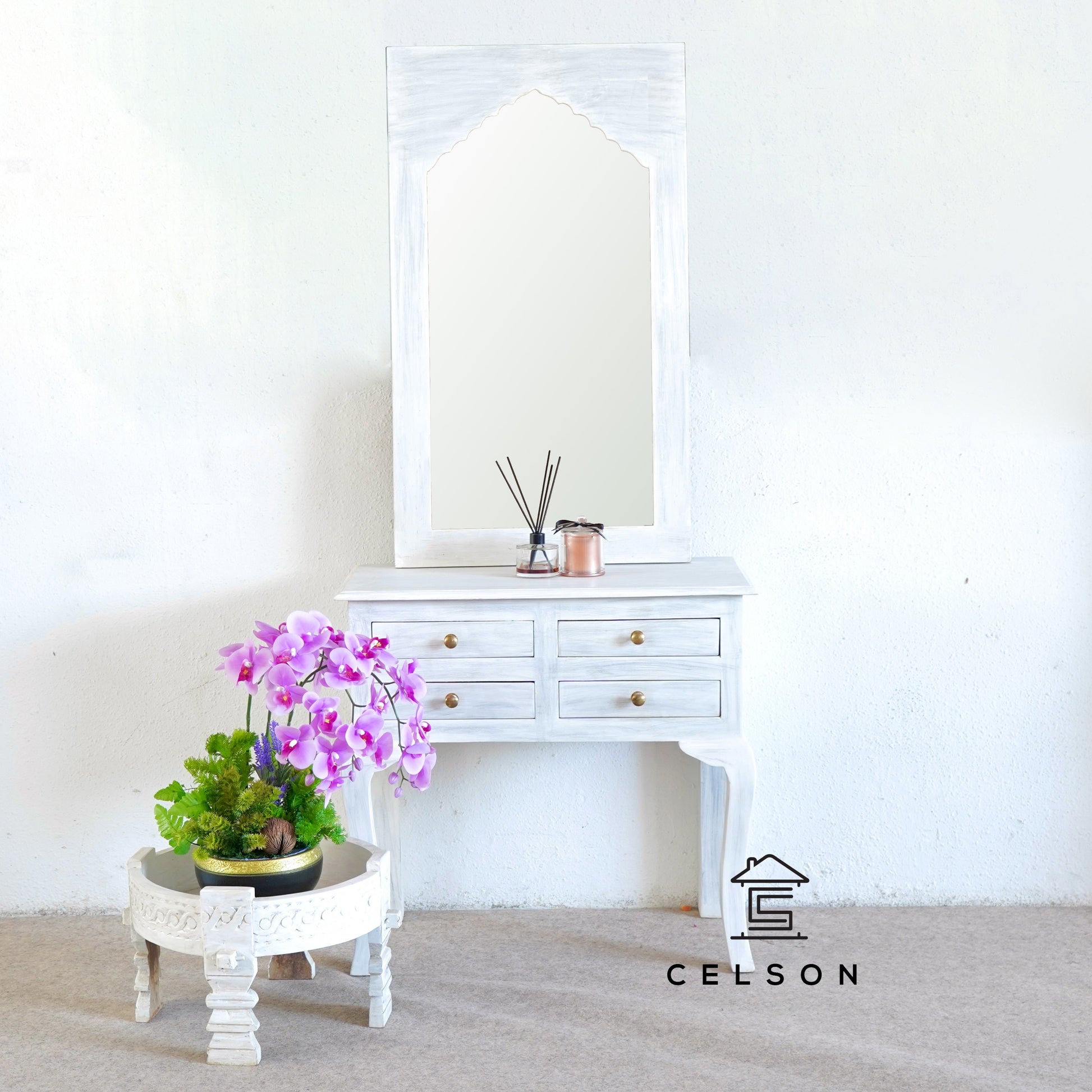 Tavian Carved Mirror and Console Set