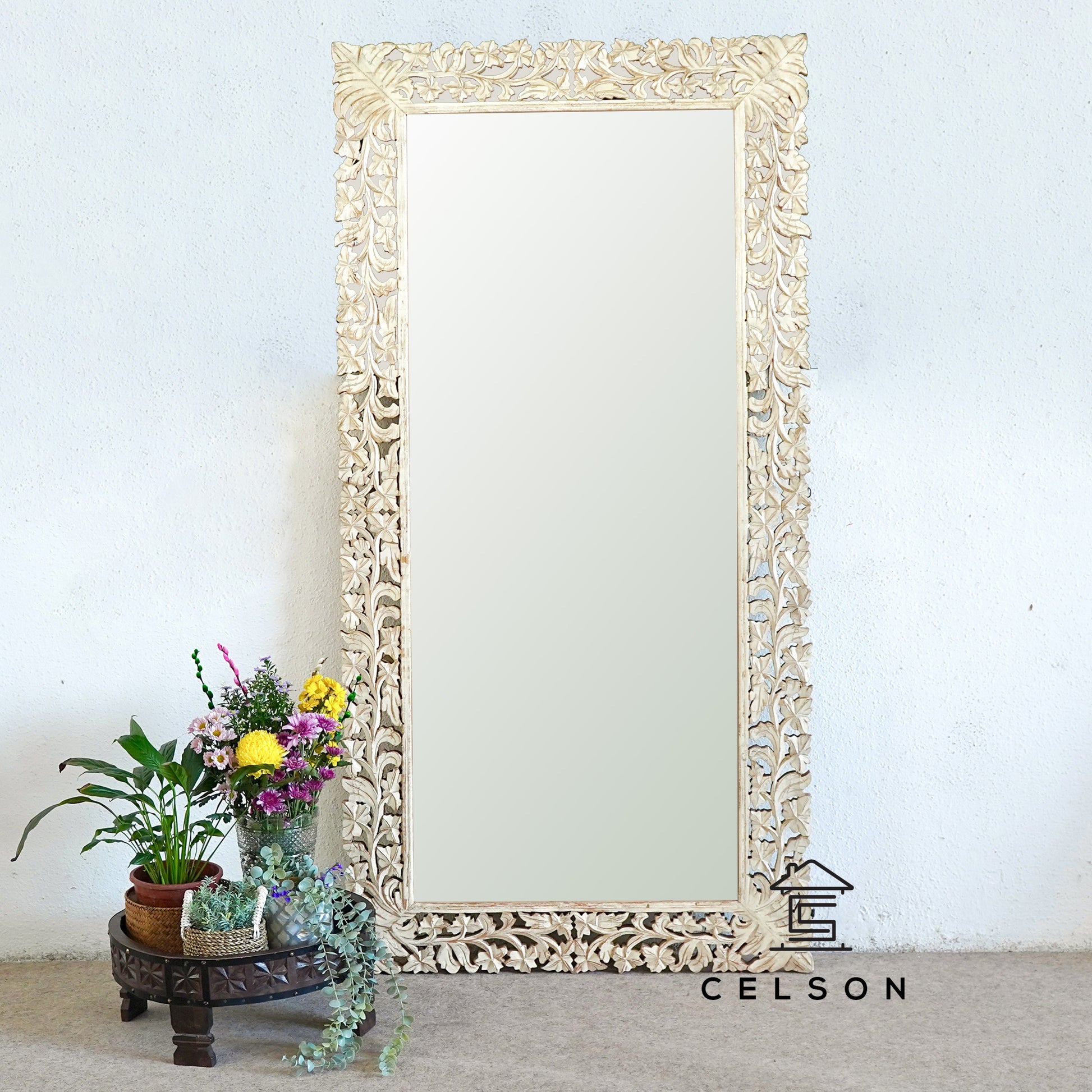 Danya Wooden Carved Mirror
