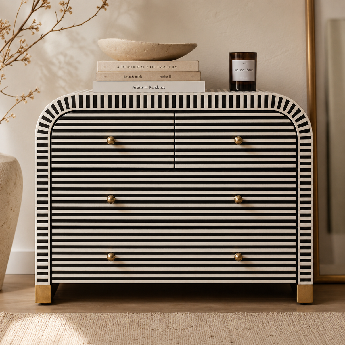 Kivi Bone Inlay Chest