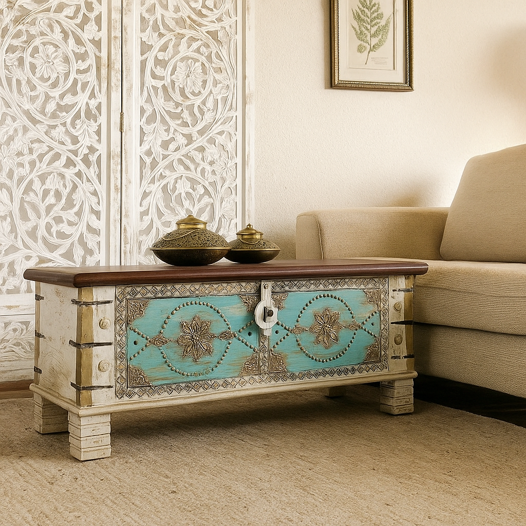 Samma Vintage Style Brass Fitted Wooden Trunk