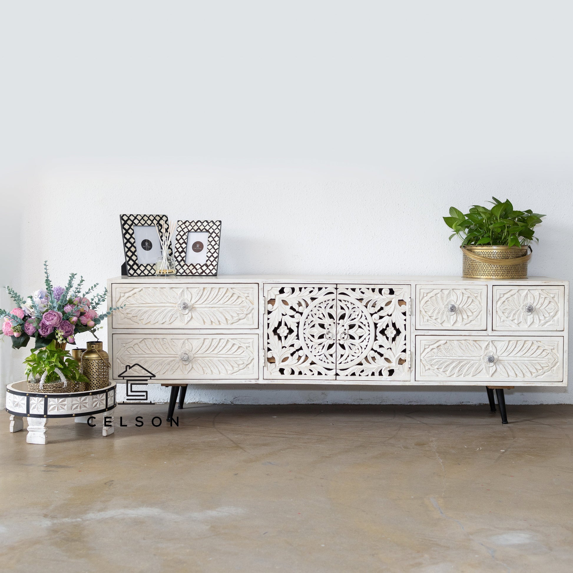 Victoria Hand Carved TV Cabinet