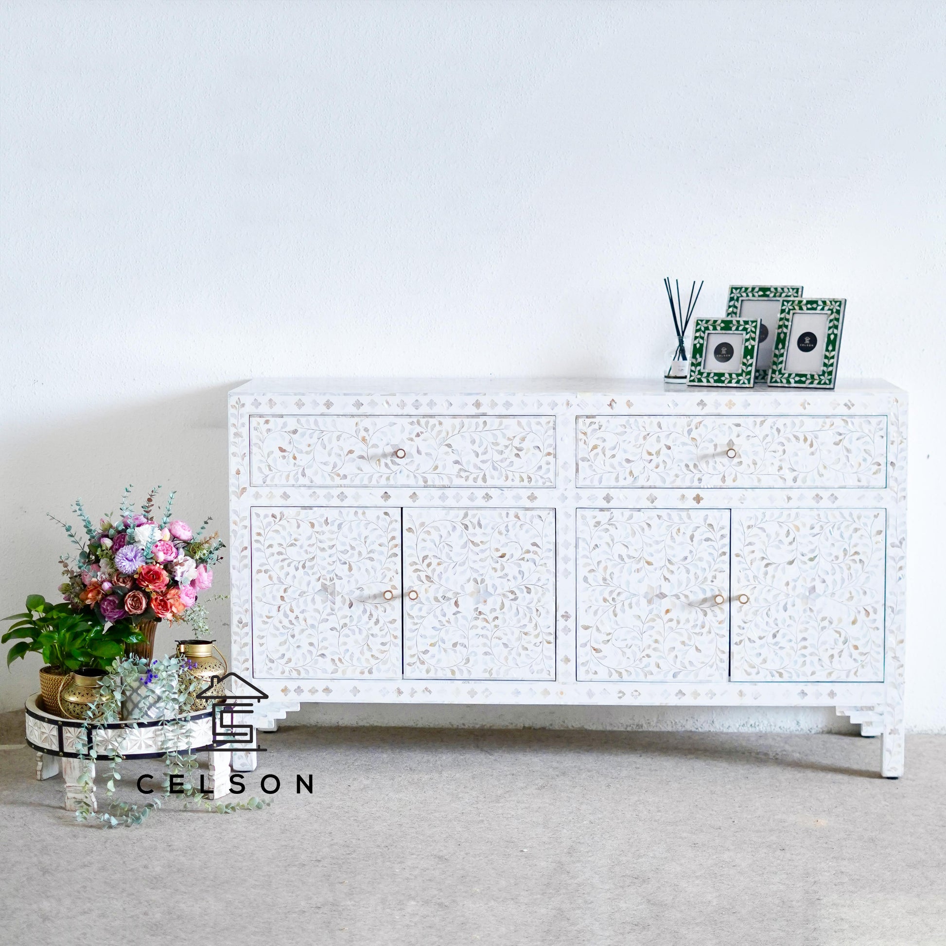 Niel Mother of pearl Inlay Sideboard