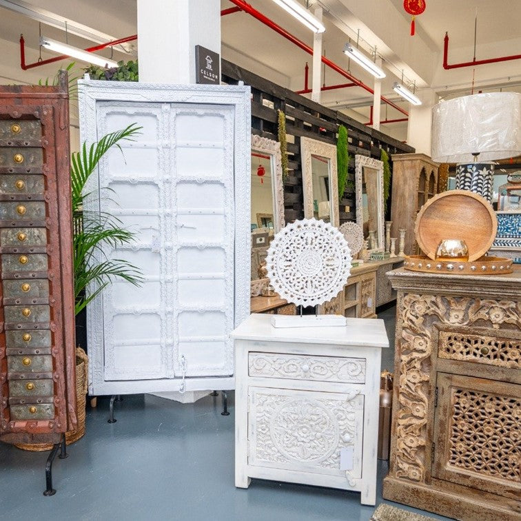 Bala Vintage Indian Door on Metal Stand