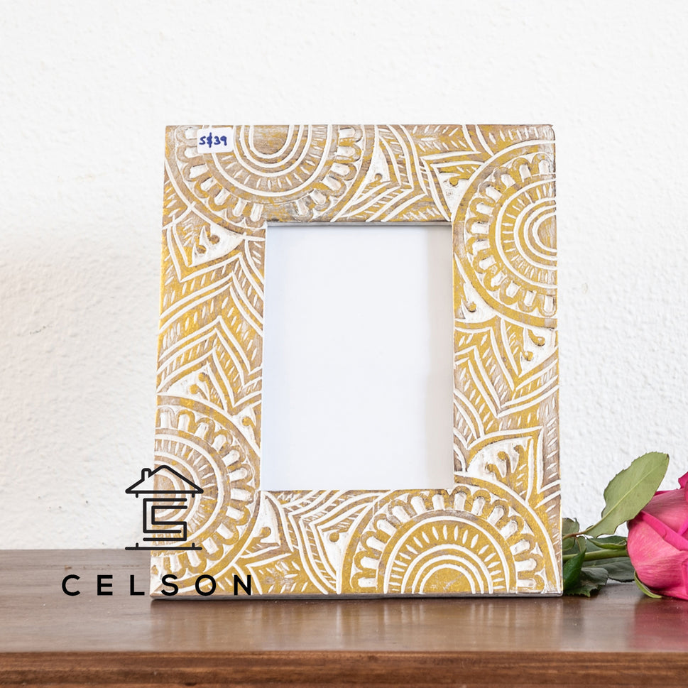 Wheel Hand Carved Photo Frame