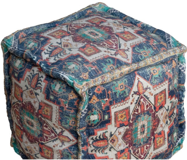 Noora Pouf