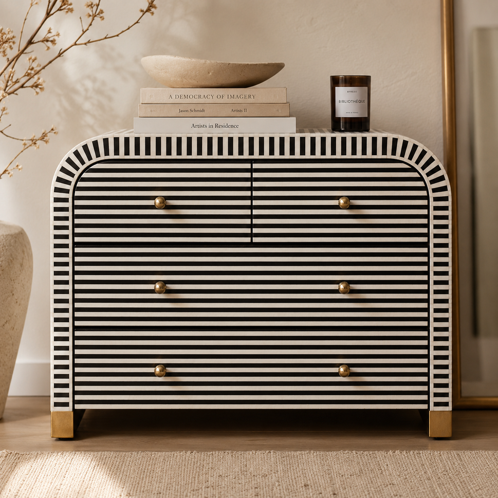 Kivi Bone Inlay Chest