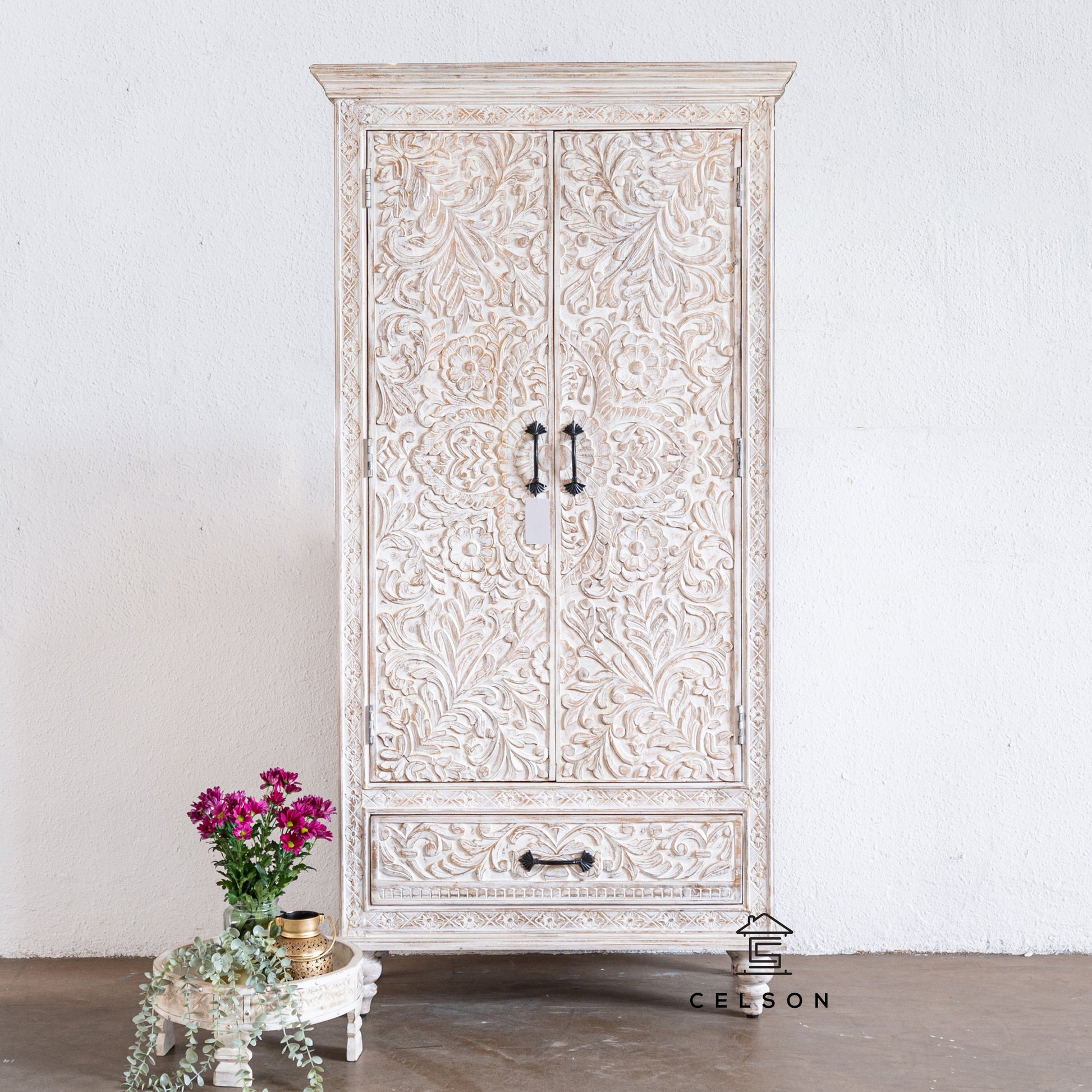 Shivi Hand Carved Almirah