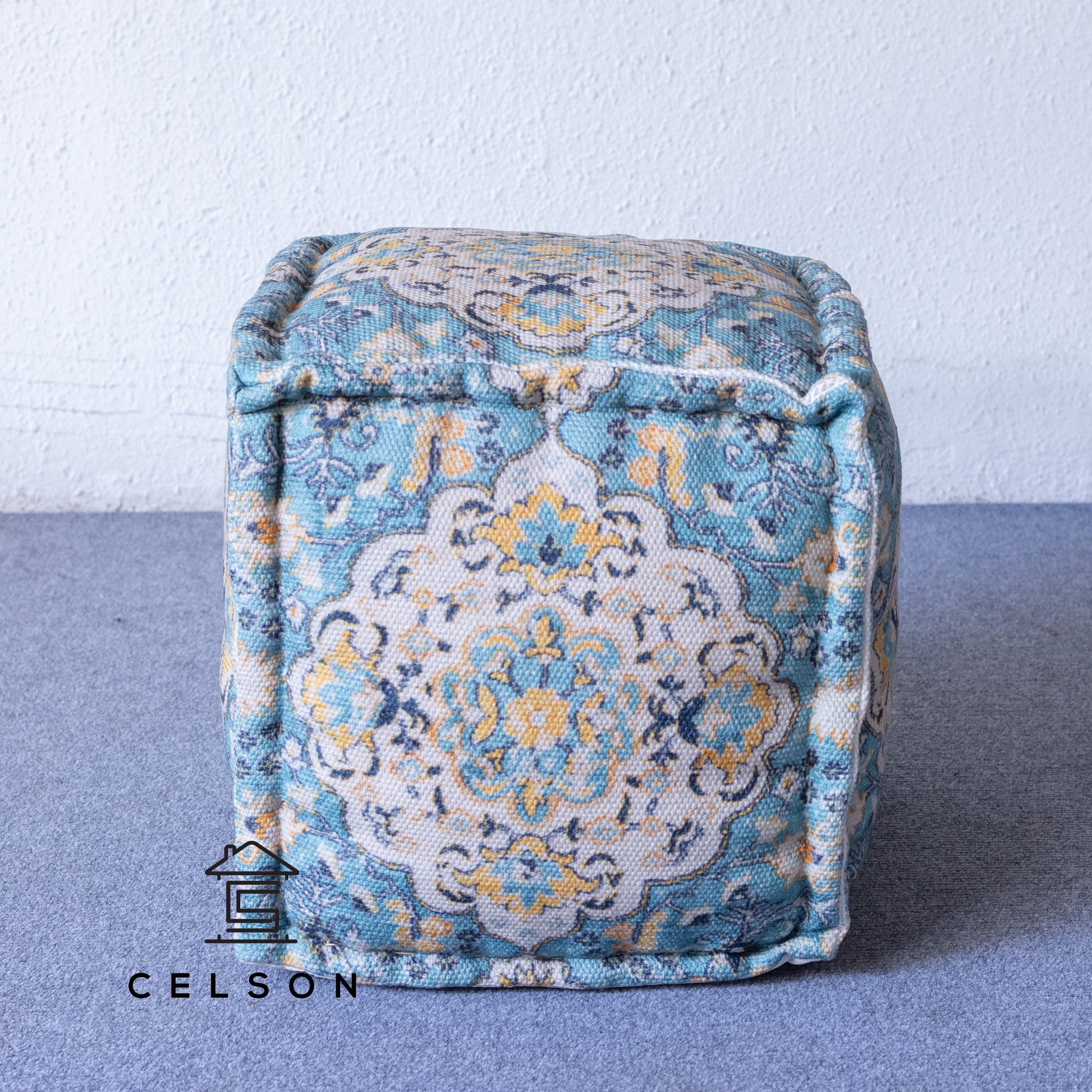 Noora Pouf