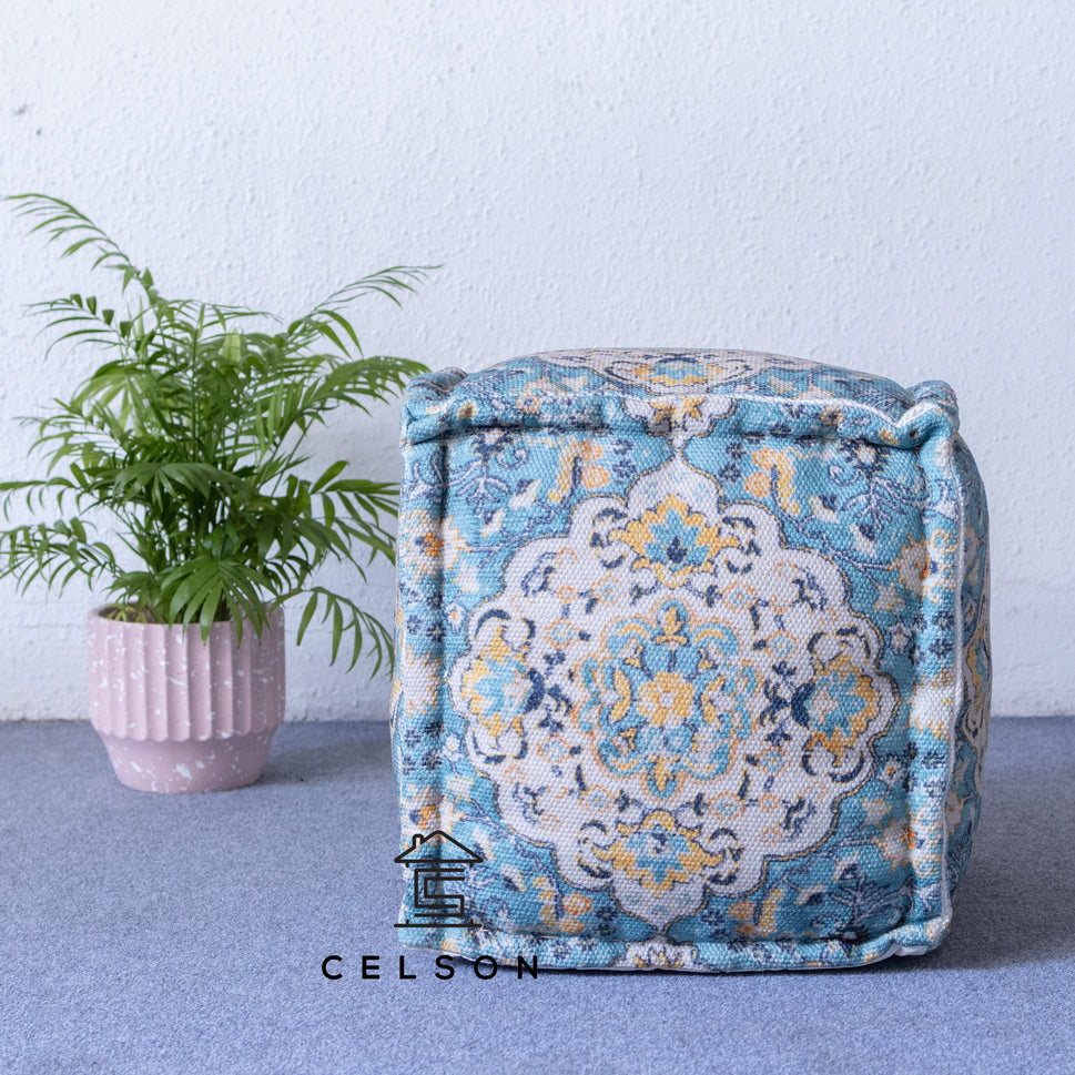 Noora Pouf
