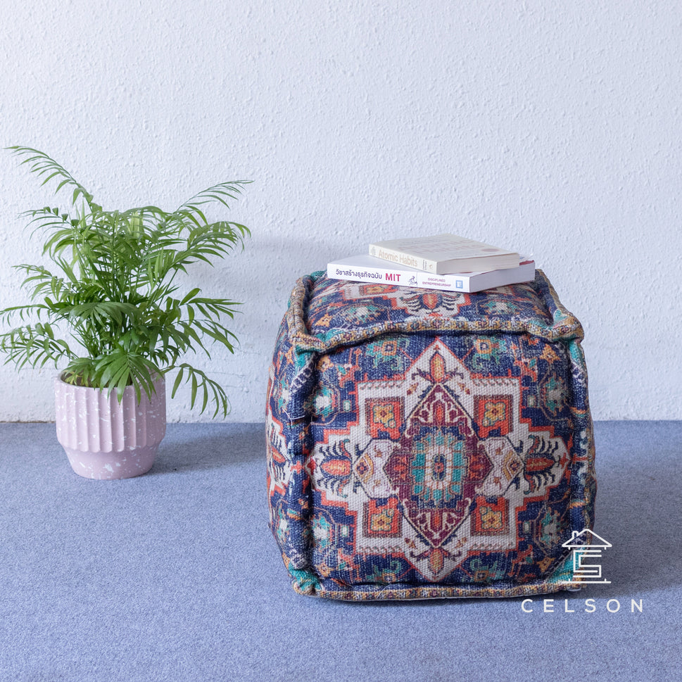 Noora Pouf