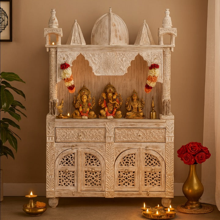 Rinita Carved Mandir