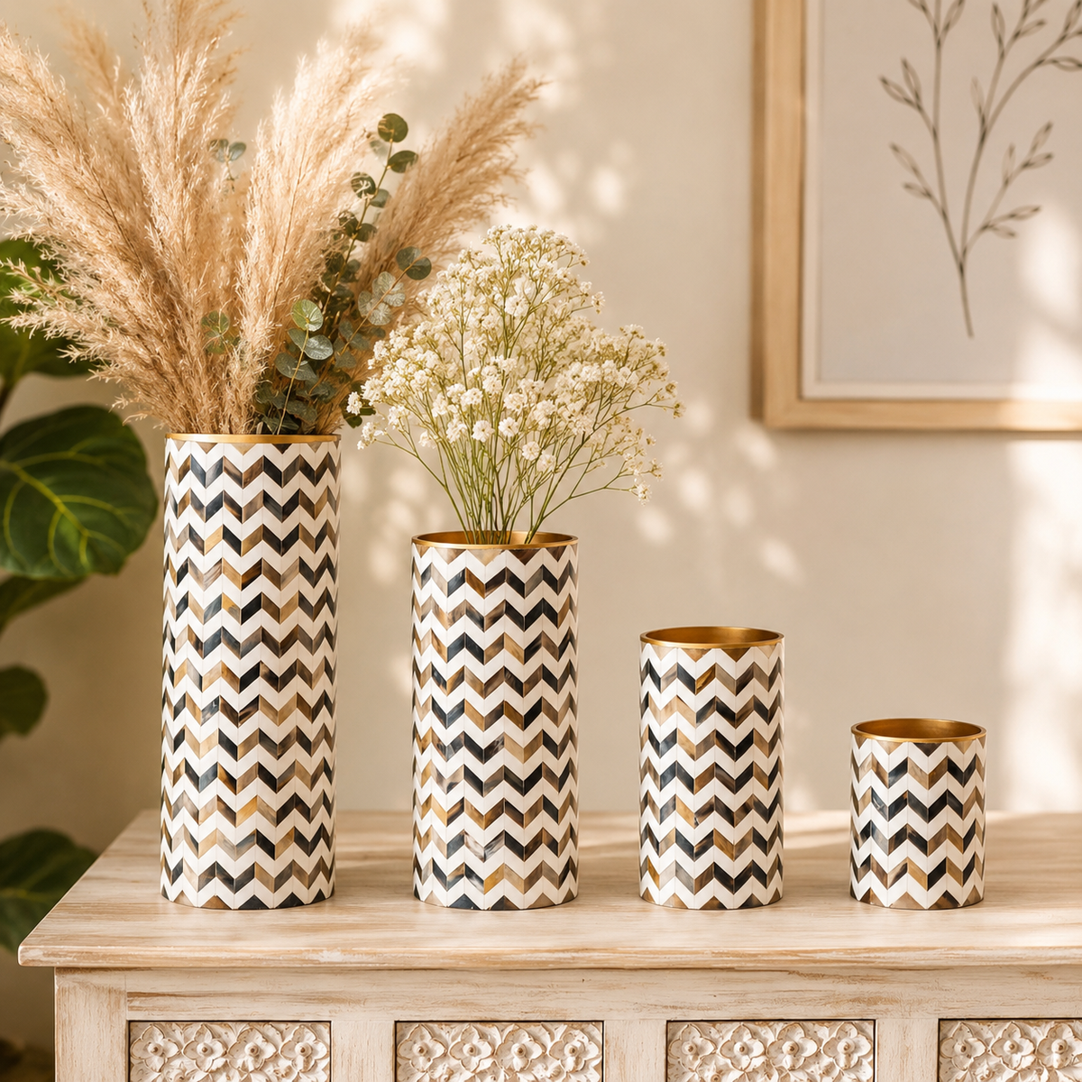 Everly Horn Inlay Flower Vase